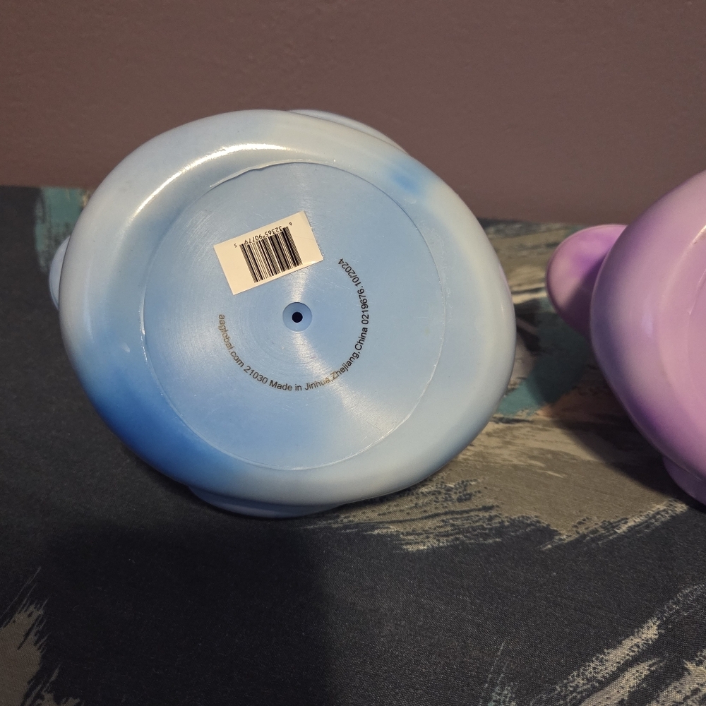 Jumbo Rubber Ducks - Picture 8 of 10